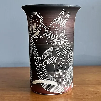 Buy Vintage Australian Aboriginal Tribal Studio Pottery Art Vase Kangaroos J Madei • 20£