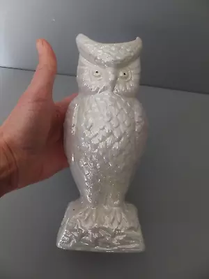 Buy Vintage Owl Vase White Pearlised Lustre Iridescent 8  • 2.99£