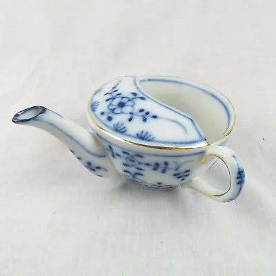 Buy Vintage Blue & White Onion Pattern Baby Feeder / Invalid Cup (H25) • 9.99£