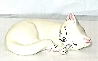 Buy Babbacombe Pottery Small  Sleeping Kitten - White • 29.50£