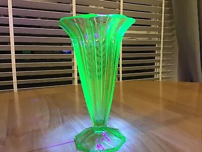 Buy Vintage Art Deco Uranium Glass Octagonal Vase (20.5cm Tall • 14.99£