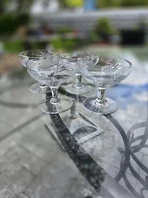 Buy Etched Pinwheel Champagne Glasses Set Of 4 • 29.59£