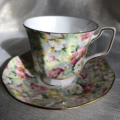 Buy Queen’s Rosina Tea Cup Fine Bone China Co Ltd English Chintz Tea Cup & Saucer • 28.40£