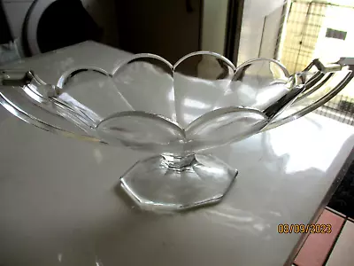 Buy Vintage Geo. Davidson Chippendale Pressed Glass Oval Low Footed Bowl • 5£