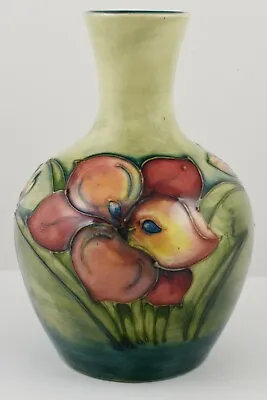 Buy Beautiful Vintage Moorcroft Vase 1st Quality ~ Freesia Pattern • 128.99£