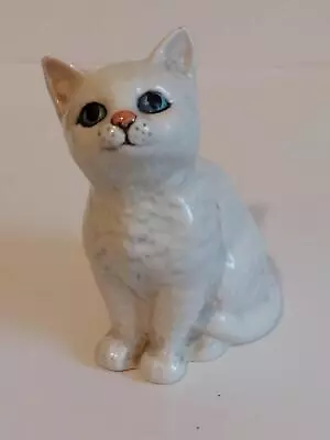 Buy Cute Beswick White Seated Kitten Cat Figurine, With Pink Nose, Blue Eyes, 1886 • 8.50£