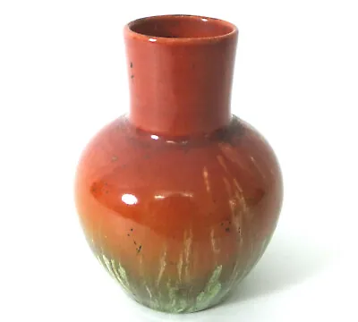 Buy Linthorpe Striated Miniature Vase - Dr Christopher Dresser? • 100£