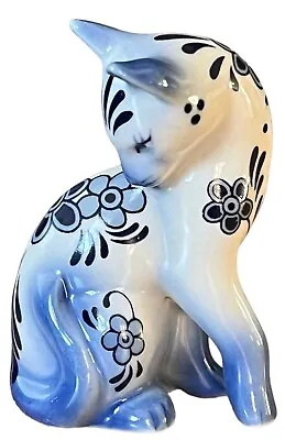 Buy Franklin Mint Curio Cabinet Cat Delft Siamese Blue White Floral  3  Figurine • 16£