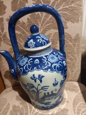 Buy Large Willow Pattern Chinese Tea Pot • 8£