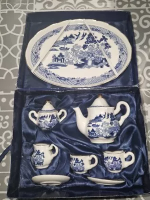 Buy Regal Bone China Miniature Tea Set - 8 Pieces Traditional Blue And White Style • 15.96£