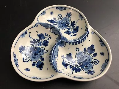 Buy Delfts Blue & White Dish - Floral - Chip To Edge • 10£