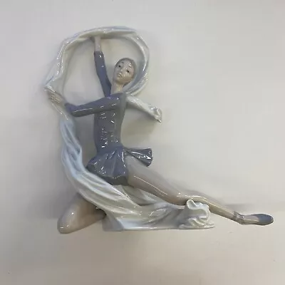 Buy Nao Lladro Figurine Dancer With Veil 0185 Porcelain Figurine Ballet • 99.95£