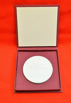 Buy Vintage Meissen Germany Porcelain Ceramic Medal BEZIRK ROSTOCK • 58.63£
