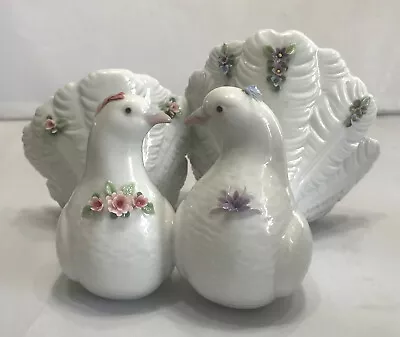 Buy LLADRO ~ Couple Of Doves With Flowers #6359  Fine Porcelain Made In Spain No Box • 151.79£