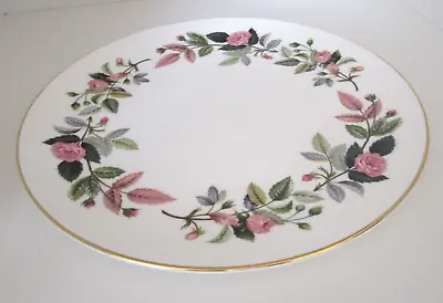 Buy Wedgwood Hathaway Rose Cake/Cheese/Sandwich Plate. 24 Cm/9.5 Inches Diameter. • 9.99£