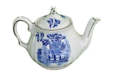 Buy  Sadler England Blue White Asian Porcelain Teapot Fluted Style Gold Gilding • 26.84£