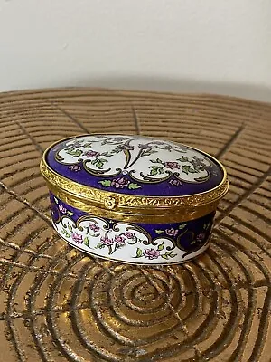 Buy The Royal Collection Queen Victoria Trinket Box Fine Bone China Made In England • 33.13£