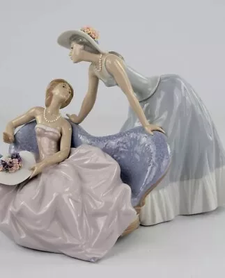 Buy Lladro Figurine, Debutantes, 5486 • 350£