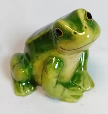 Buy JOHN BESWICK Small Frogs' Chorus Prince Animal Figurine/Ornament • 6.99£