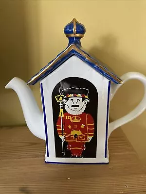 Buy Vintage London Beefeater Teapot Price Kensington Potteries ENGLAND (s7) • 9.50£