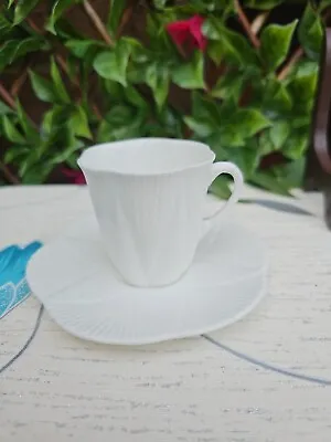 Buy Vintage Shelley Dainty Shape Daisy White Demitasse Coffee Cup Saucer 90ml • 8£