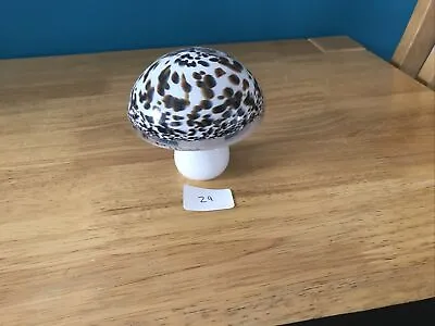 Buy Wedgwood Glass Mushroom (29) • 20£