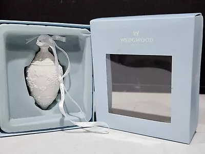 Buy 2010 Wedgwood Ornament Bone China Snowflake Teardrop White With Box • 50.60£