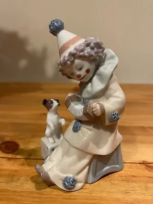 Buy Vintage LLADRO Figurine 5279 Pierrot Concertina Clown With Puppy Dog Damaged • 13.79£