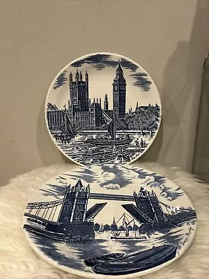 Buy 2 Johnson Bros 10” Wall Plates “Big Ben” & “Tower Bridge”. Gorgeous Blue & White • 19.28£