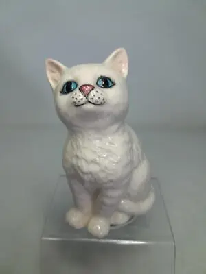 Buy Beautiful Beswick WHITE PERSIAN CAT Kitten 4  Seated Lovely Eyes 1886 • 12.95£