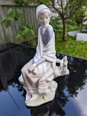 Buy Lladro Figurine 4576 Girl With Bird On Branch New Shepherdess • 14.97£