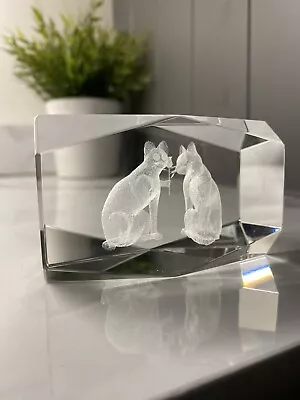 Buy Vintage 3D Laser Etched Crystal Glass Cats & Flower Paperweight  • 5£