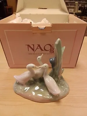 Buy NAO Lladro Daisa 'Group Of Ducklings' Figurine (00006) With Original Box #9002 • 15.99£