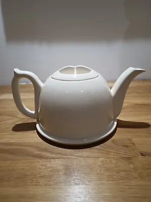 Buy Vintage Iconic English Teapot • 12£