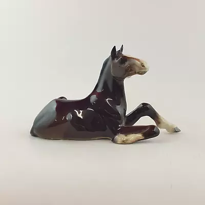 Buy Beswick Horses - Shire Foal Lying (rare/tiny Chip) 2460 - BSK 3326 • 50£