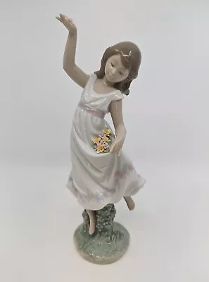 Buy Vintage Lladro Garden Dance Porcelain Figurine #6580 • 81.69£