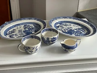 Buy Five Pieces Of Wedgwood & Barlaston Etruria 'Willow' Pattern Table Ware  QTY 5 • 25£