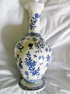 Buy Coalport Limited Edition Blue And White Vase • 8.99£