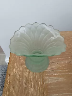 Buy Vintage Frosted Green Glass Art Deco Posy Vase • 5£