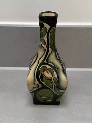 Buy Moorcroft Black Ryden Vase - First Class - Limited Edition No 7 / 15 - 2004 • 56£