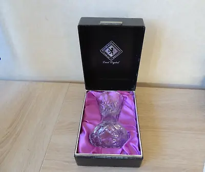 Buy Edinburgh International Hand Cut Lead Crystal Vase With Box. • 11£