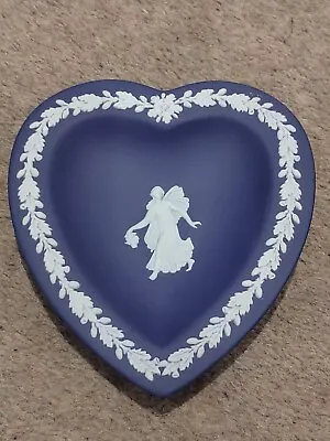 Buy Wedgewood Pottery Tray Heart  • 15£