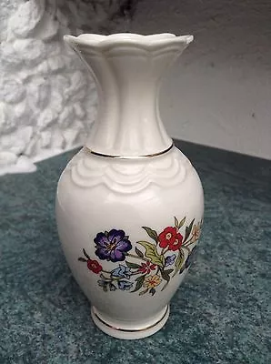 Buy CRÉ Irish Porcelain Vase Handmade In Galway • 6.50£