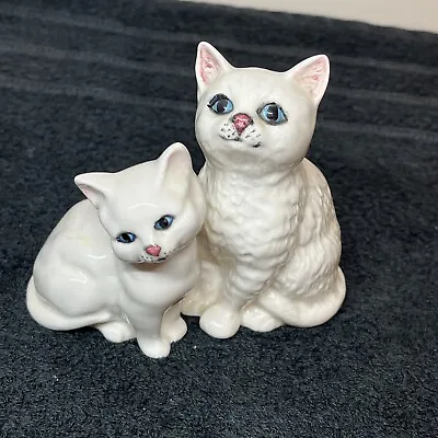 Buy Pair Of White Persian Ceramic CATS Mother & Daughter Kitten BESWICK BP2A 1955-72 • 29.99£