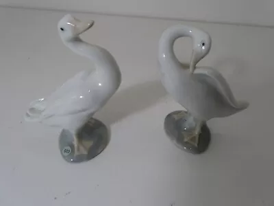 Buy Lladro Pair Of Porcelain Goose Figures • 11.05£