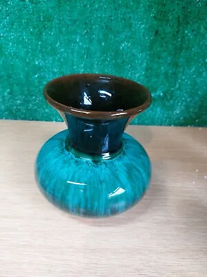 Buy Canadian Blue Mountain Pottery  Vase • 25£