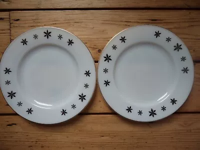 Buy 2 Vintage Retro 1950's Pyrex Snowflake Gaiety 10  Dinner Plates Gold Rim Perfect • 11.99£