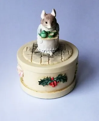 Buy Brambly Hedge Trinket Box Mrs Apple Boxed  - BHF 18  - Classic Collectables • 130£