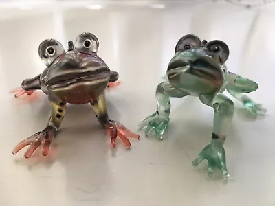 Buy 2 X Small Coloured Glass Frog Ornaments - 1 Red, 1 Green • 4.99£