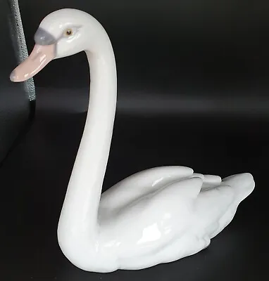 Buy Lovely Lladro  Graceful Swan  Figure No 5230 Excellent With No Damage 22cms High • 19.99£